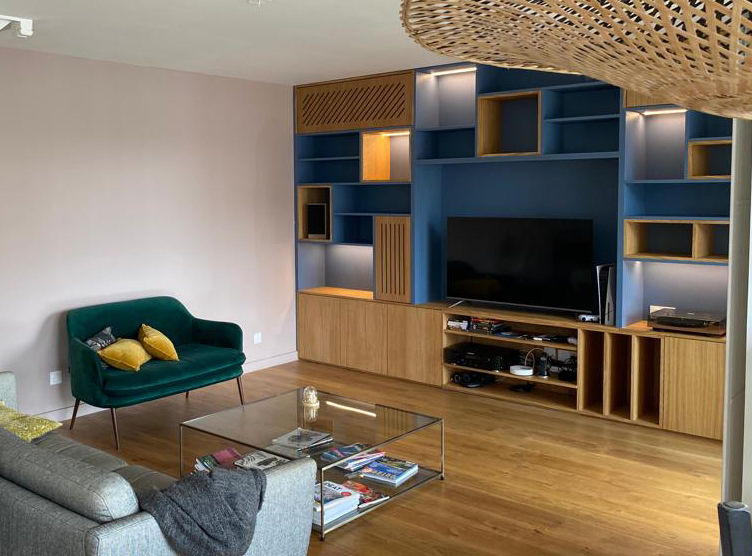 bibliothèque sur mesure, cache convecteur climatiseur