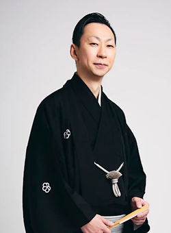 落語協会会員の二つ目　春風亭朝枝