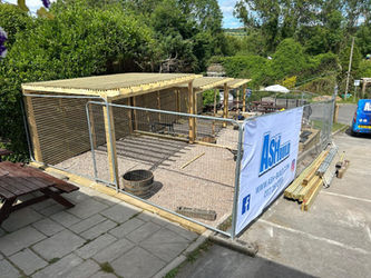 AshBuild Bristol constructing garden shelter