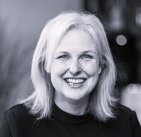 Smiling woman, Coaching Team member