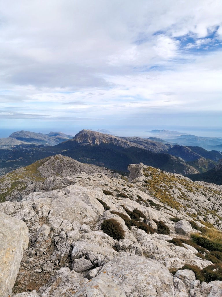 El desconocido otro ascenso al segundo pico más alto de la isla - El Puig Massanella