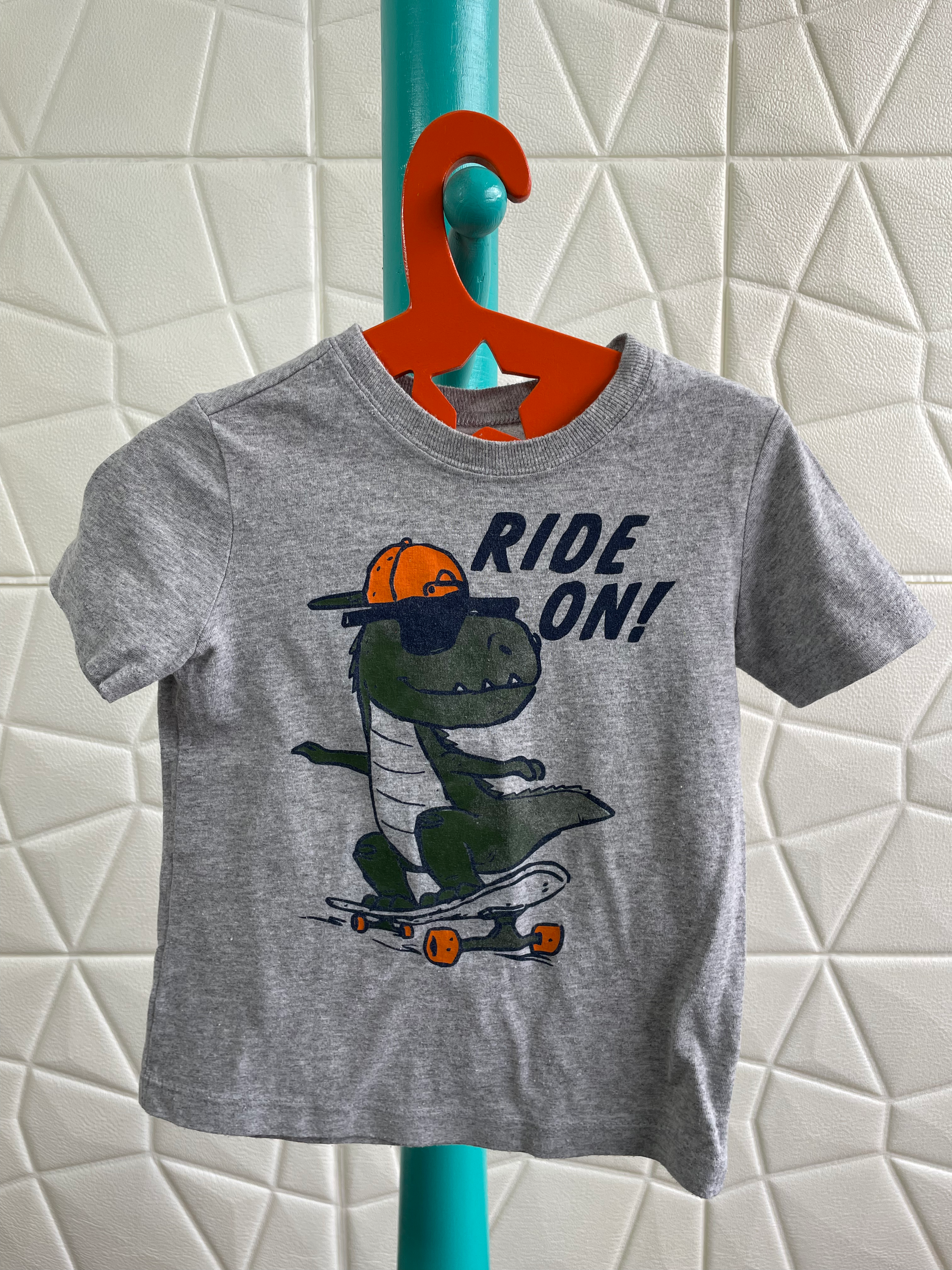 Camiseta Carters