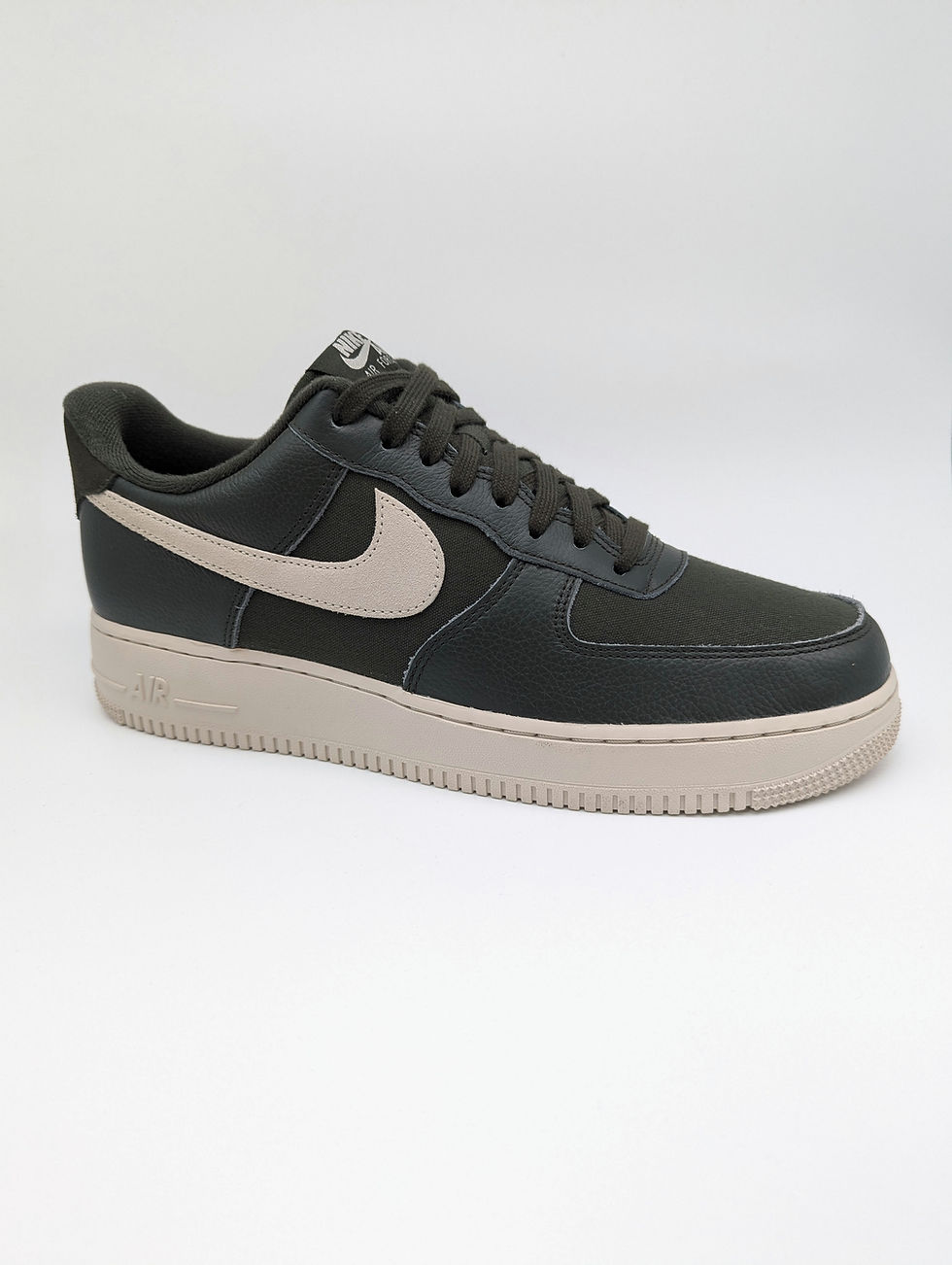 Прев'ю: Nike Air Force 1 Low