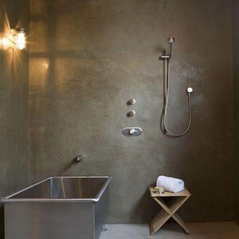 Pavimentazione in resina per il bagno realizzata da RPM Italia Vicenza, Veneto