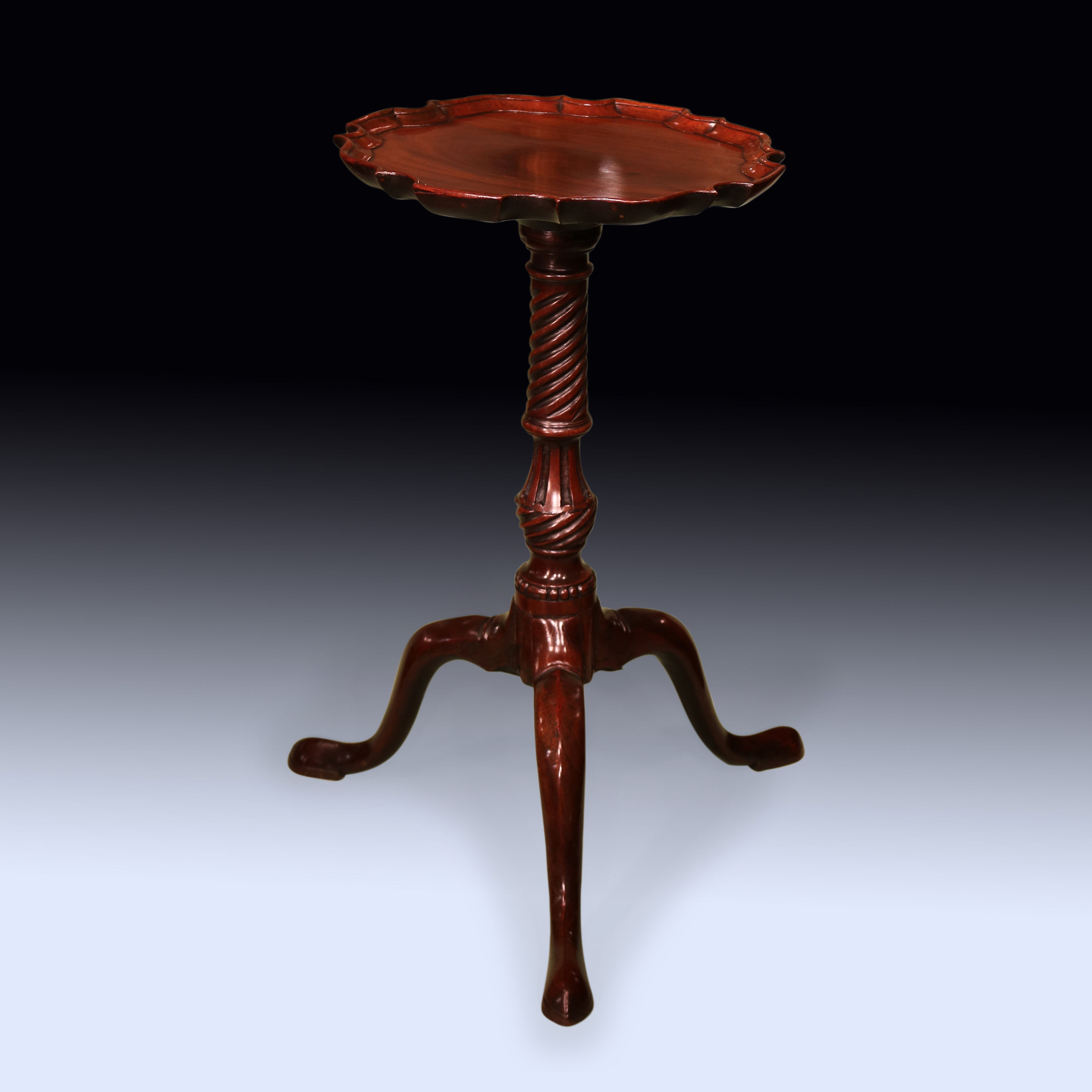 Antique George III period mahogany pie crust top kettle stand