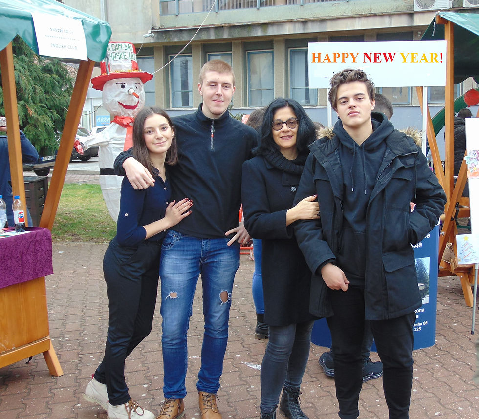 48427921_542001959607812_136800662490762