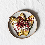 Gebratene Aubergine mit Granatapfel