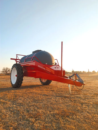 Pulverizadora renoval de 4300 litros