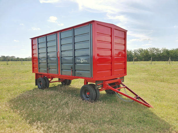 Acoplado taller de 4000 kg
