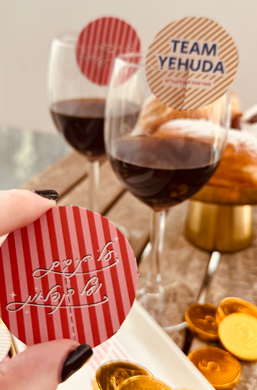 תמונה ממוזערת: קישוטי כוסות לאירוח חנוכה