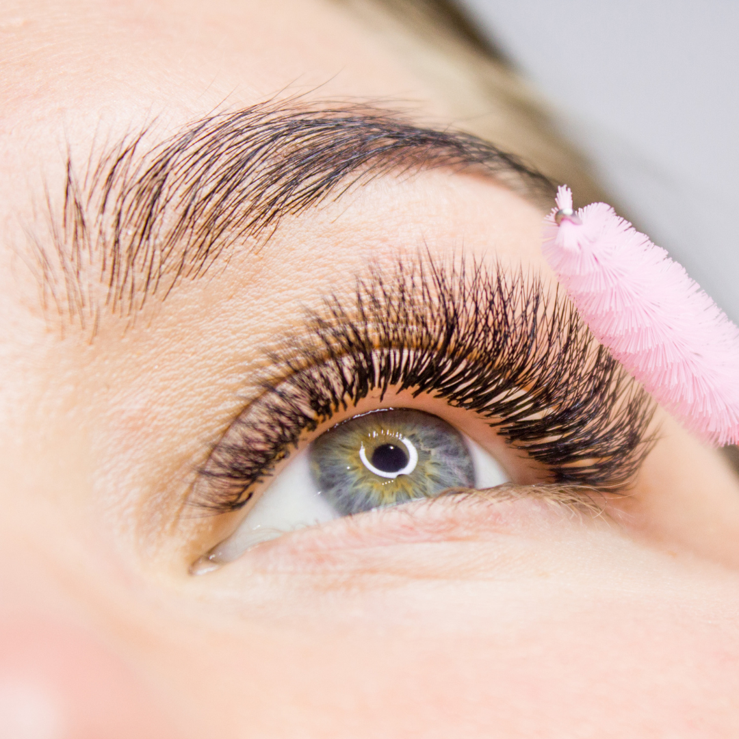 Hybrid Full Set Lash Extensions