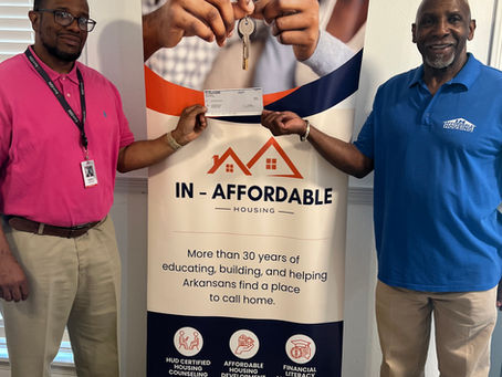 Bank OZK invests $5,000 in affordable housing access for Central Arkansas families