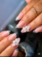 Manicure con diseño de flores. Servicio de Manicure en Medellin NailsBar Narvarte, Benito Juarez, Ciudad de México, CDMX.