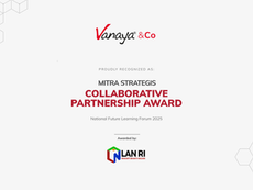 Vanaya & Co receives the Mitra Strategis Collaborative Partnership Award at National Future Learning Forum 2025.