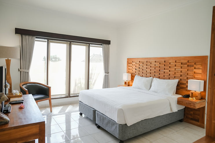 Resort Room Queen.JPG