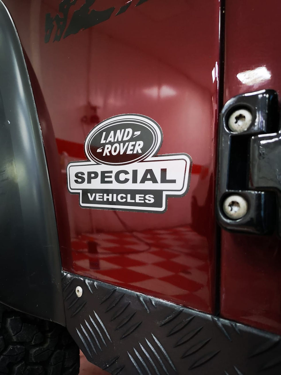 Küçük resim: Land Rover Defender Diesel