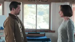 Still from Miss You, Love You
