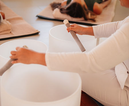 Sound baths with healing Solfeggio & Chakra balancing frequencies