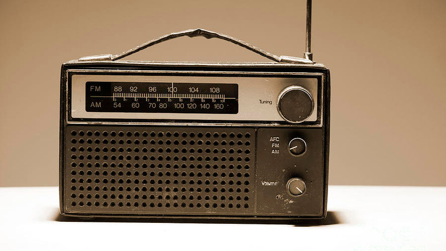 Radio - Rise up!