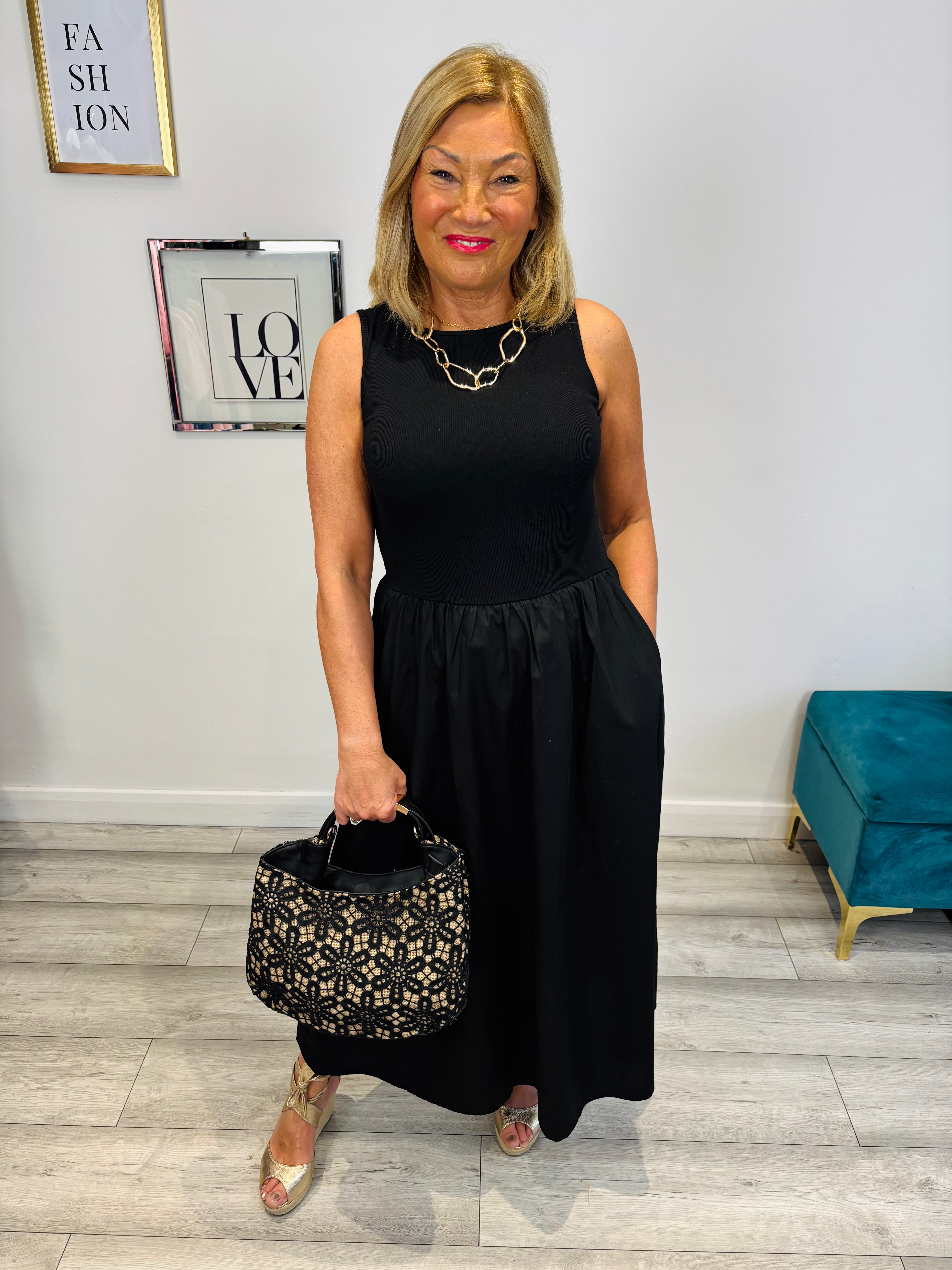 The Frankie Ribbed Dress - Black