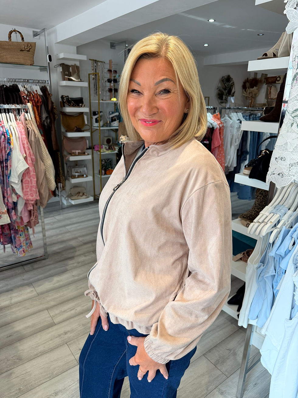 Thumbnail: The Eloise Soft Touch Jacket - Oyster