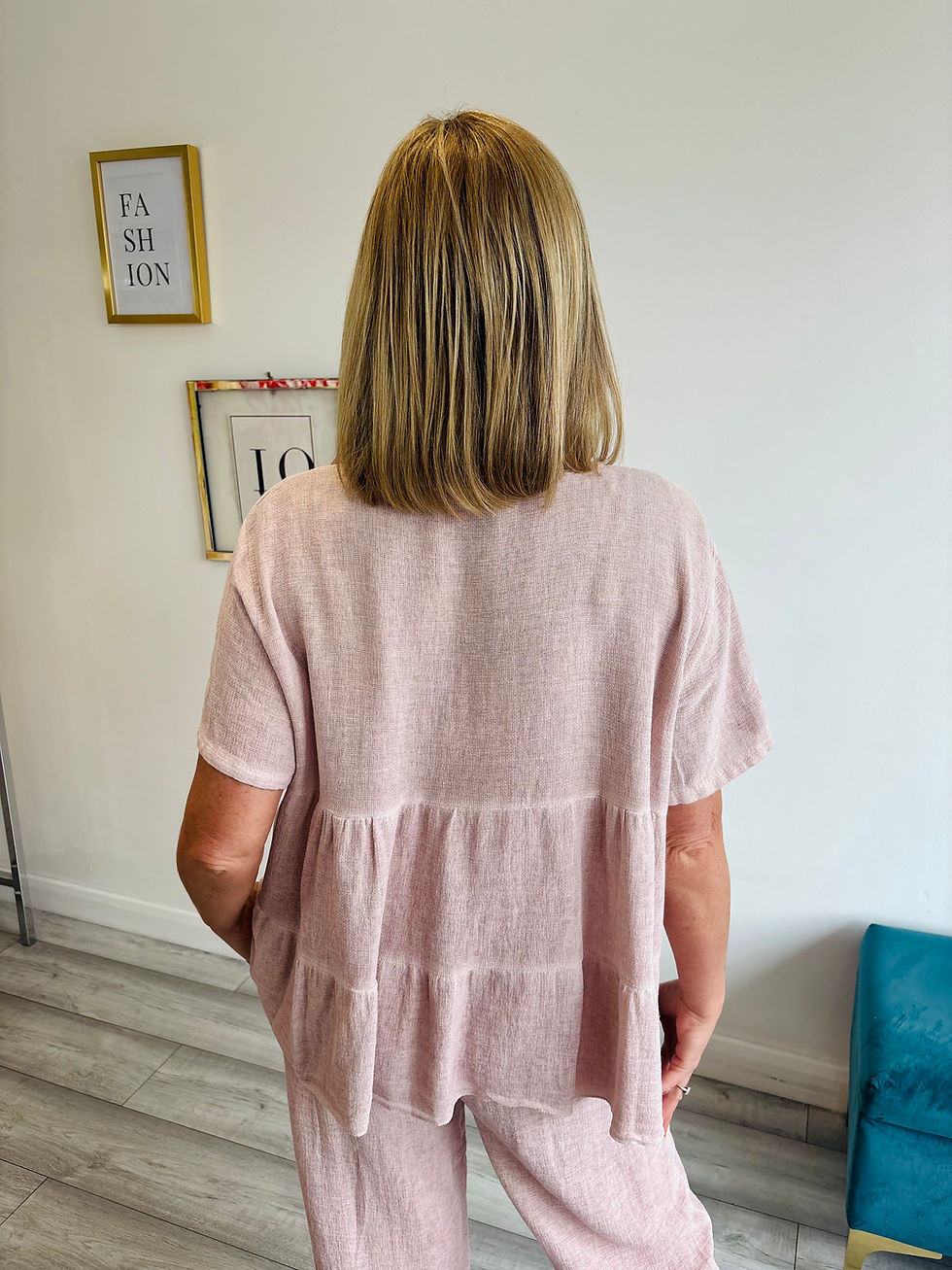 Thumbnail: The Coastal Linen Blend Button Tiered Top - Pink