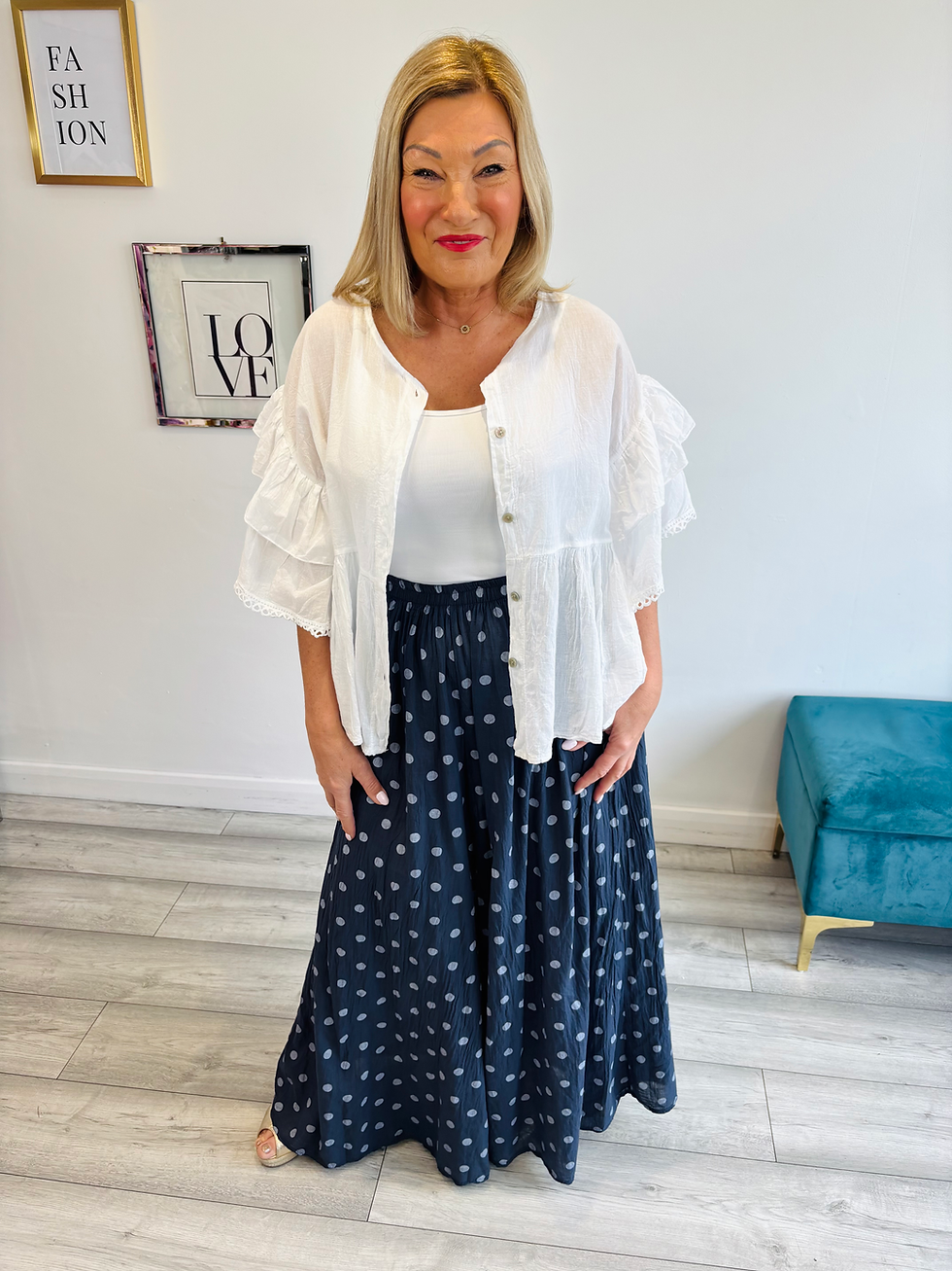 Thumbnail: Delicate Cotton Frill Button Top - White