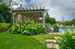 Lake Forest Pool Landscape (1)