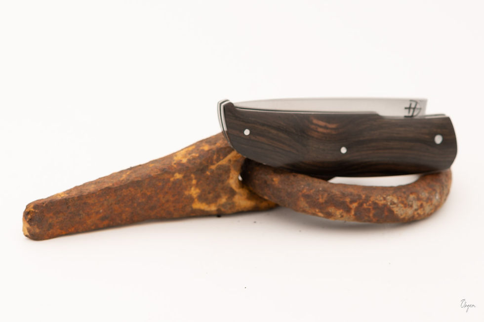 Miniature : Couteau pliant carbone manche en ébène de macassar