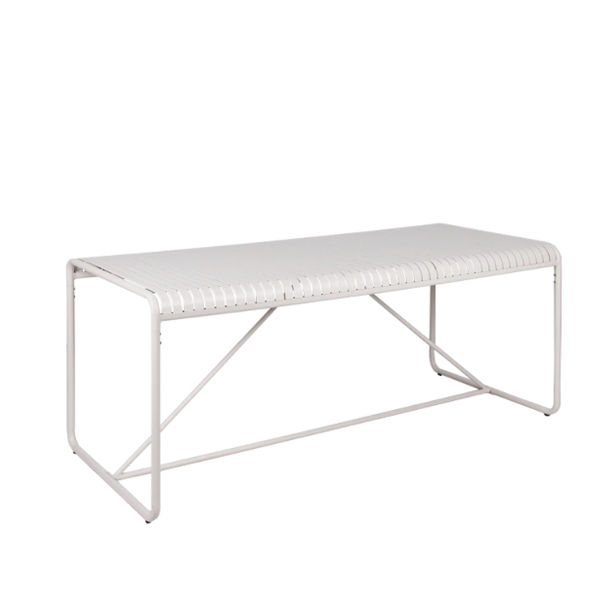 Thumbnail: Plateau Table