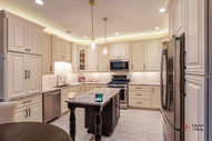 PRINCETON OFF WHITE CABINETS