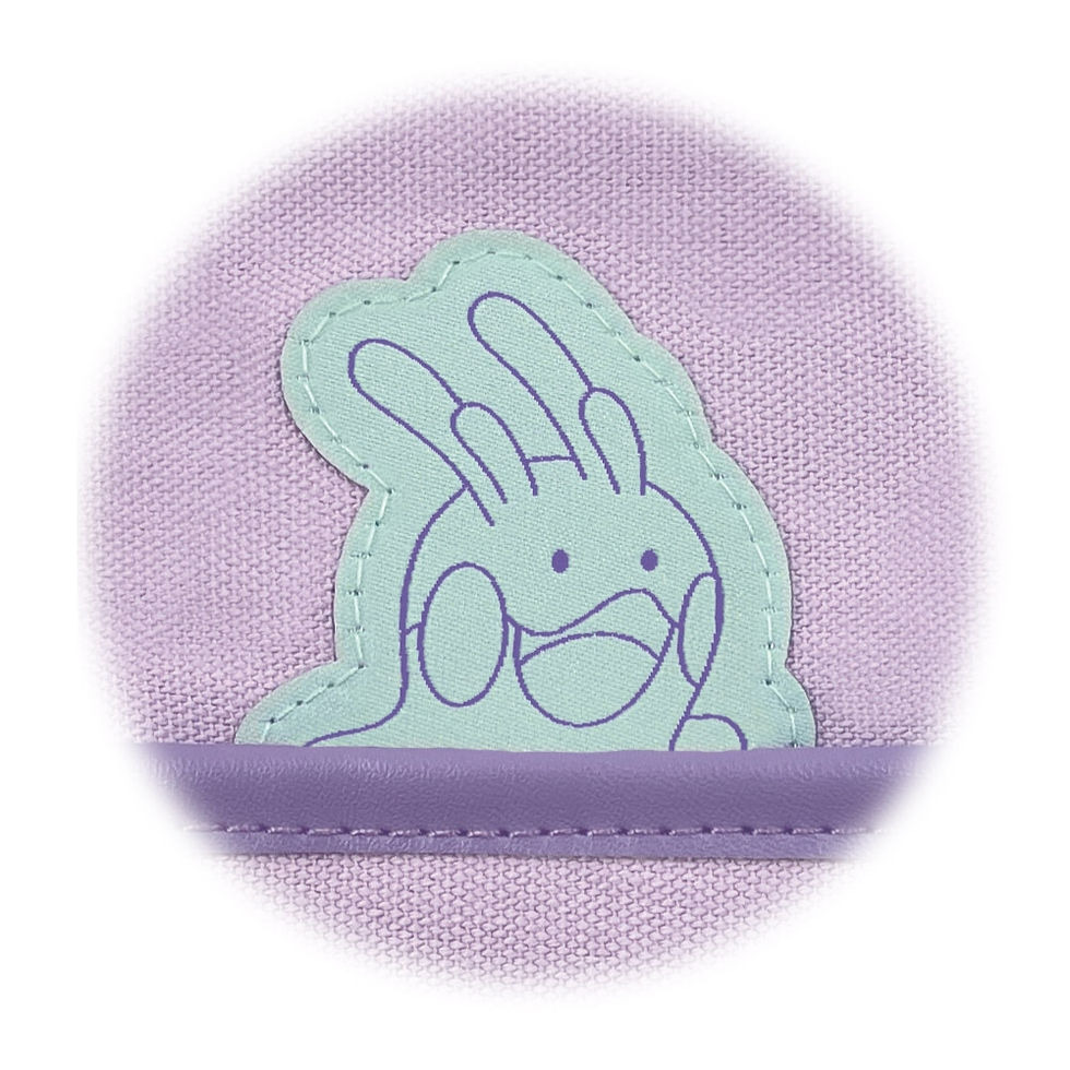 Thumbnail: Pokemon Bi-Fold Pass Case with Goomy Hyokkori Patch