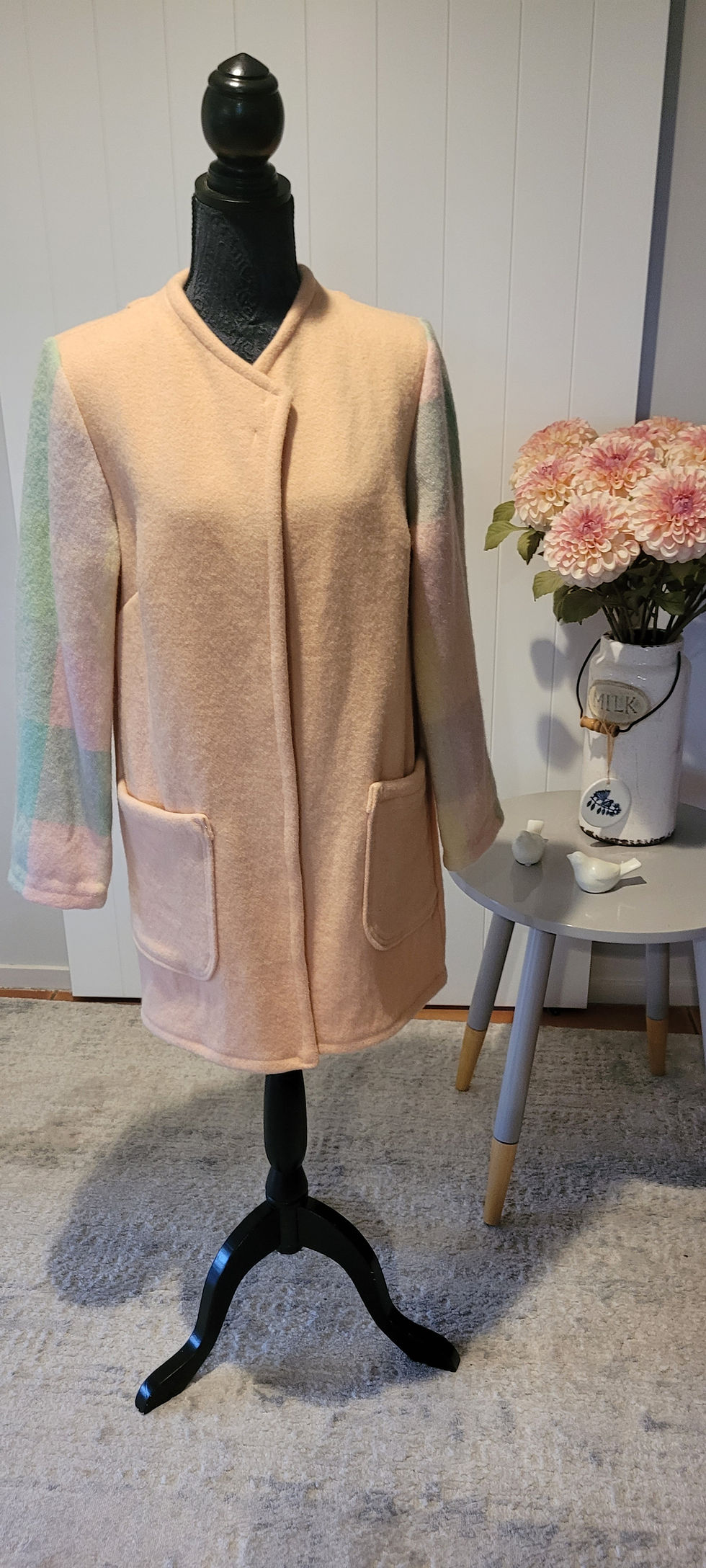 Phoebe Coat in small on a mannequin