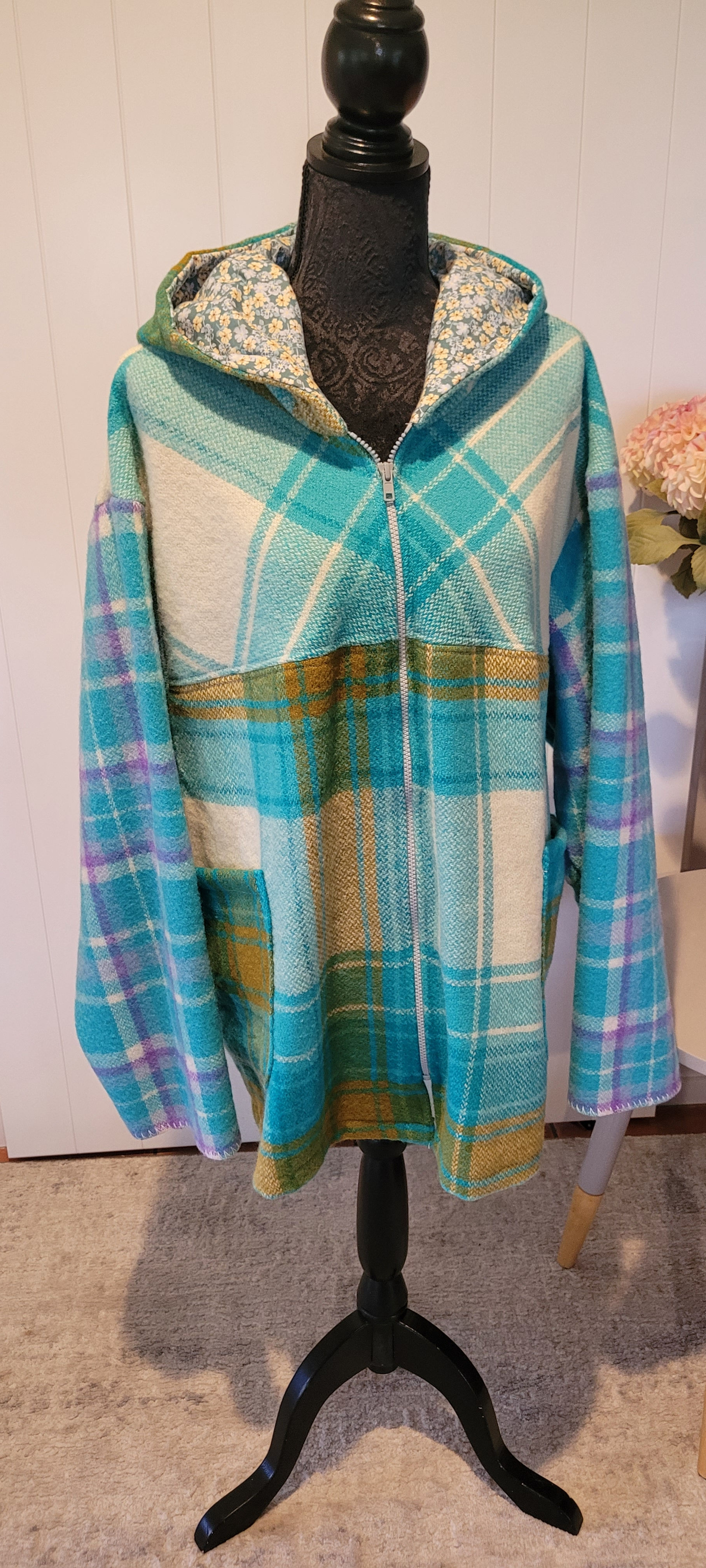 Charlie Coat - 2XLarge in turquoise plaid on a mannequin