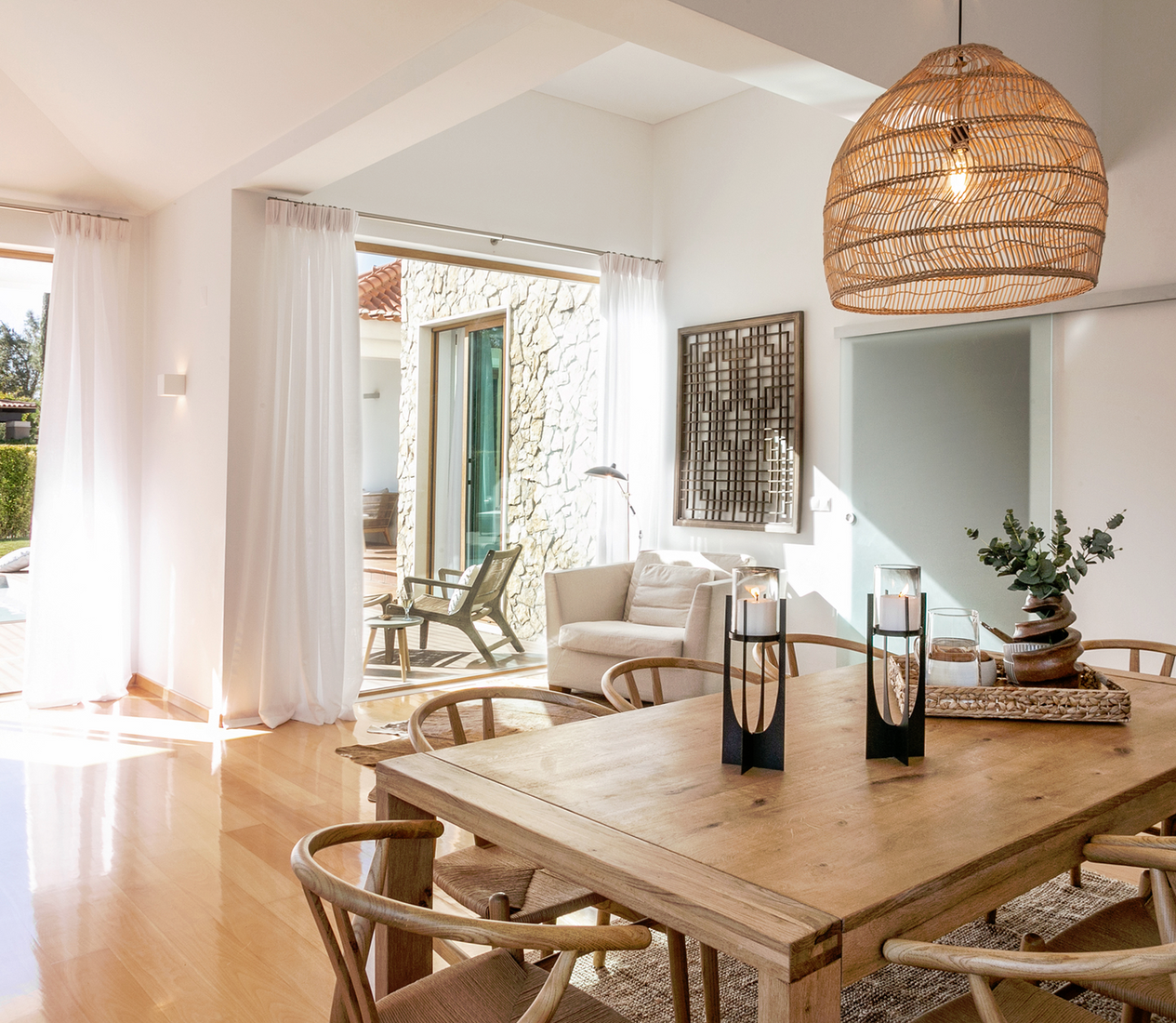 Remote furnishing project coordination for an international owner