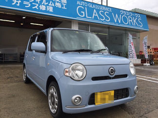 ミラココア(L685S)フロントガラス交換。横手市からのご依頼です。