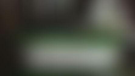 《出張》トラックのフロントガラス交換も得意としてます。