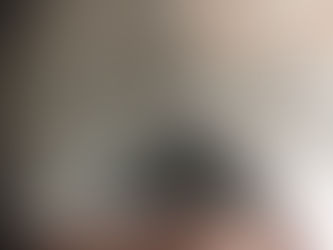 この手のひび割れは早期修理が必要です。