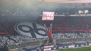 Derby-Choreo von Hannover 96 gegen Braunschweig: Peter Radojewski