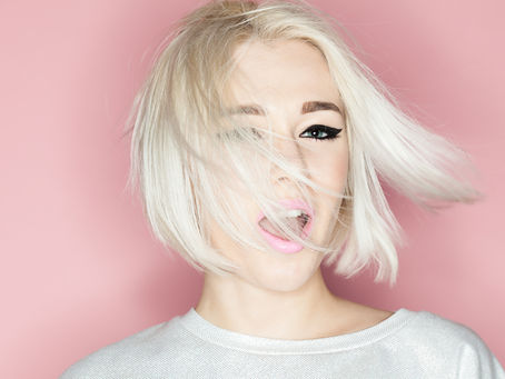 3 New Ways To Use Dry Shampoo