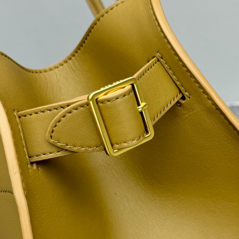 섬네일: Soft Margaux 12 가죽 백 W1586L 엘로우