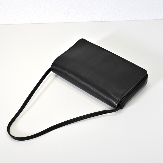 섬네일: 뉘앙스 블랙 숄더백 W1724L 블랙