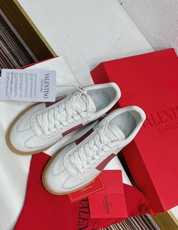 섬네일: 송아지 가죽 로우탑 스니커즈