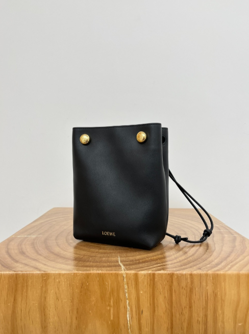 섬네일: 페블 파우치 스무스 카프스킨  블랙