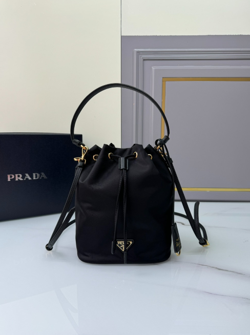 섬네일: 리에디션 1978 리나일론 미니백 1BE067 블랙