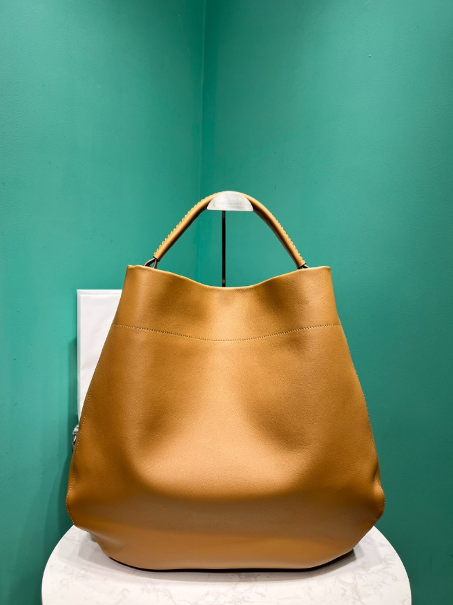 섬네일: 라지 가죽 숄더백 1BC219 브라운