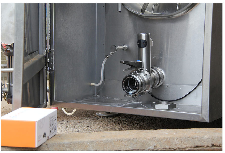 3.-SmartaFarm-Hardware-main-pic.jpg