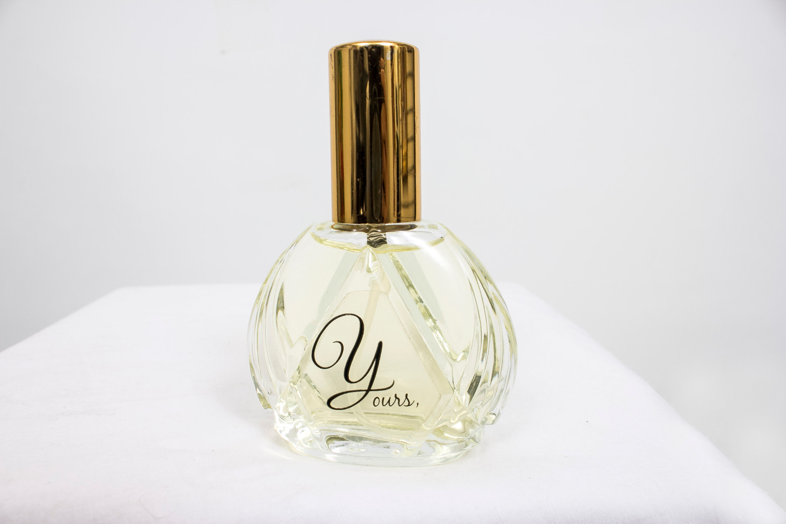 Yours, Signature Scent