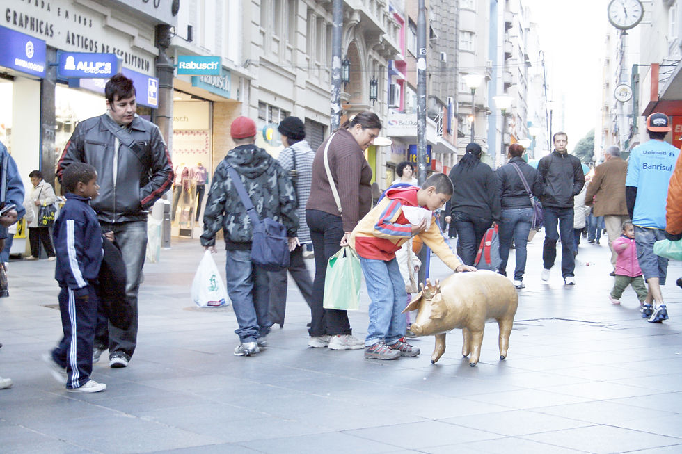 Porco Alegre/ Beach Street