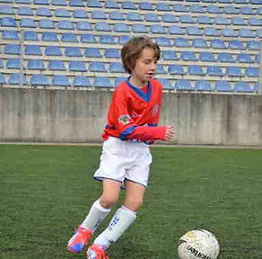 Tomás